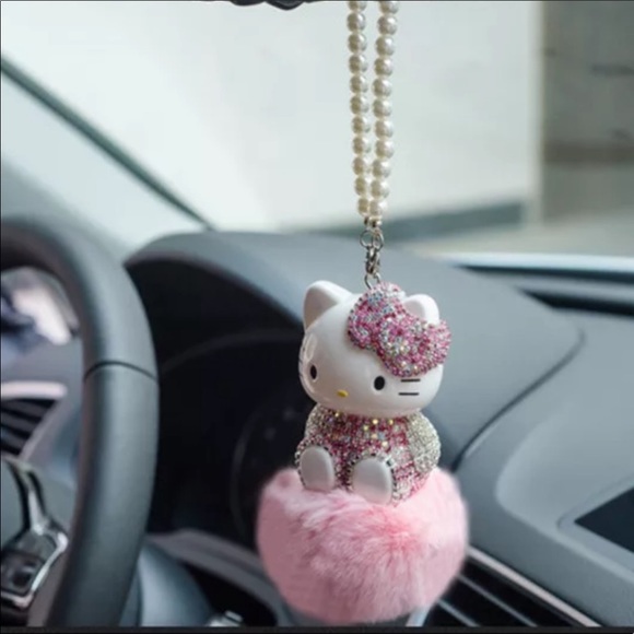 ONE LEFT! Hello kitty dangler - Picture 2 of 4